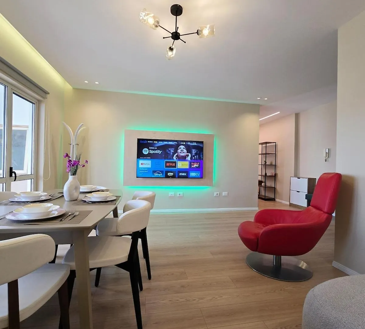 Appartement Sky Penthouse à Tirana 0*,  Albanie
