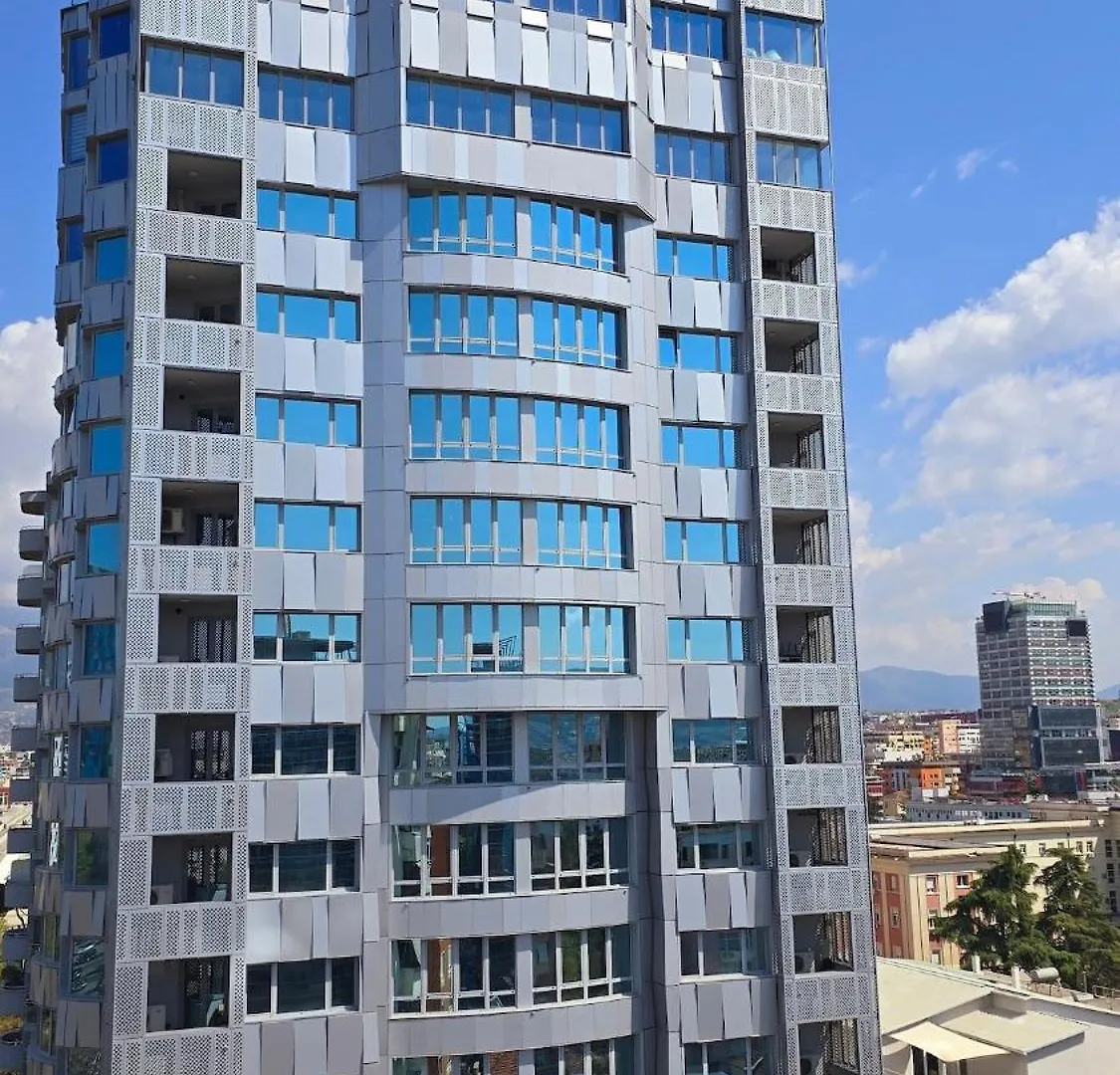 Appartement Sky Penthouse à Tirana