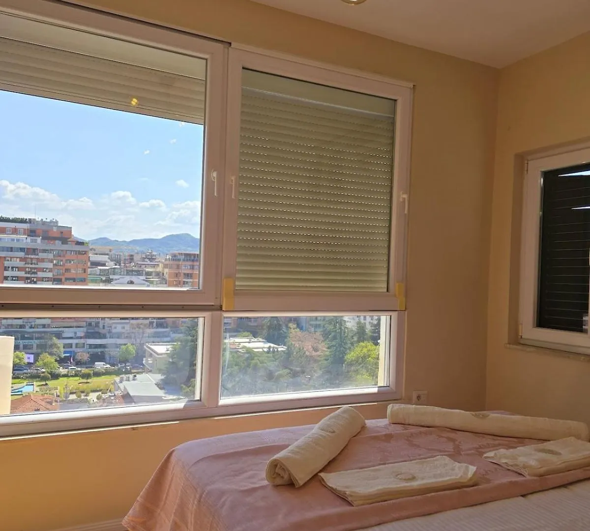 Appartement Sky Penthouse à Tirana